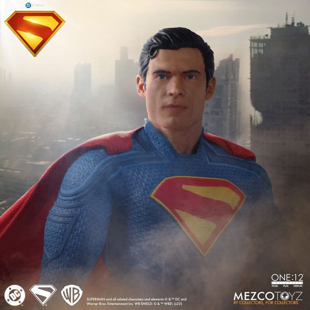 Superman (2025) Action Figure 1/12 Superman 17 cm